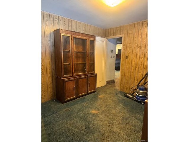 3100 S Pearl St, Englewood, CO 80113