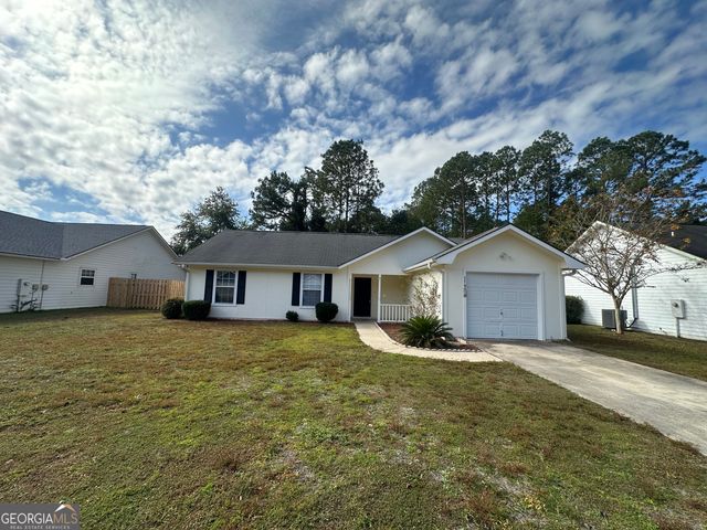 119 Lake Wisteria Court, Kingsland, GA 31548