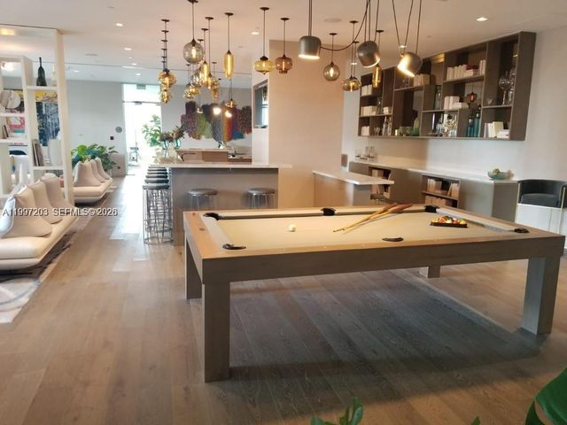 650 NE 32nd St 2005, Miami, FL 33137