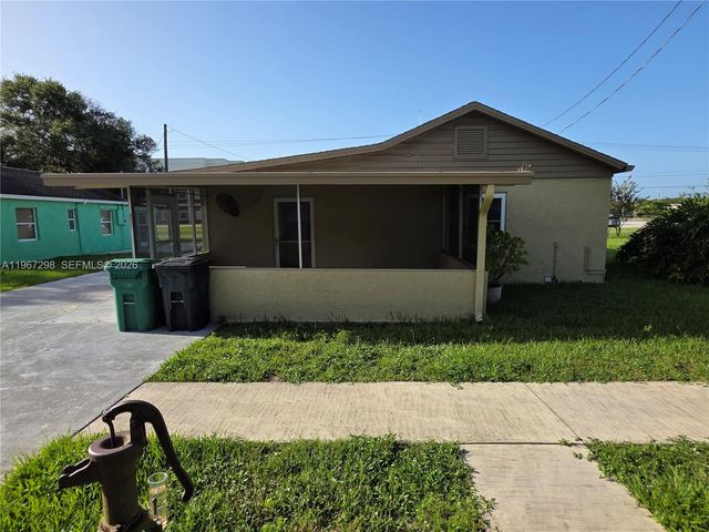 4321 Kirby Loop Rd 1, Fort Pierce, FL 34981