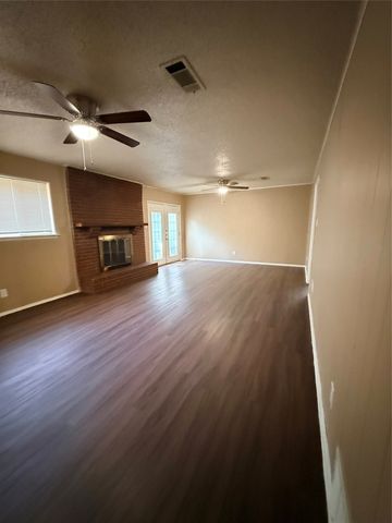1225 Cordell Street, Denton, TX 76201
