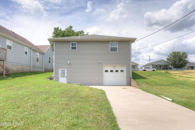 2321 S Picher Avenue, Joplin, MO 64804