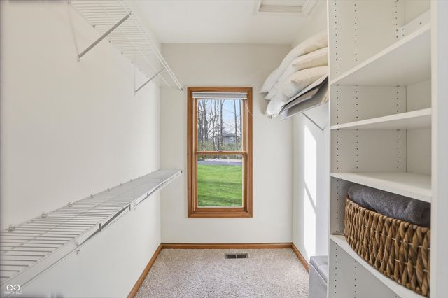 9010 Summer Estate Drive, Indianapolis, IN 46256