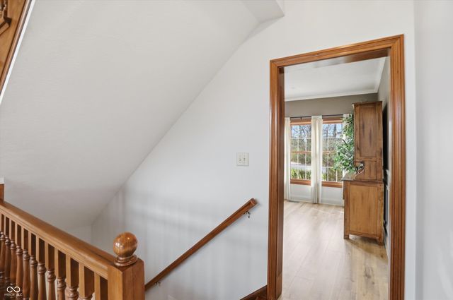 9010 Summer Estate Drive, Indianapolis, IN 46256