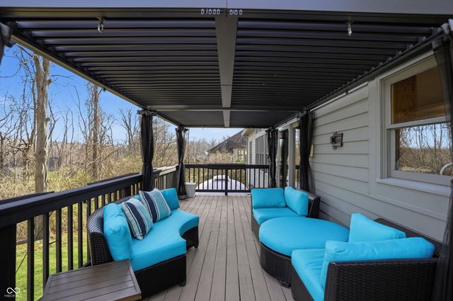 9010 Summer Estate Drive, Indianapolis, IN 46256