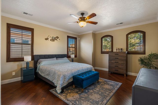 8111 CHICORY Drive NW, Albuquerque, NM 87120