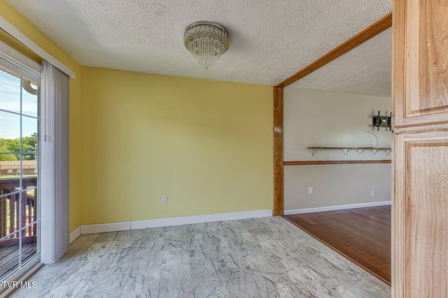 515 Hickory Hills Road, Church Hill, TN 37642