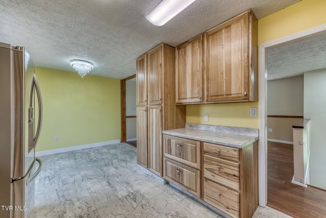 515 Hickory Hills Road, Church Hill, TN 37642