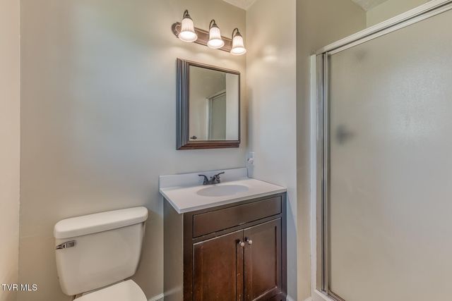 515 Hickory Hills Road, Church Hill, TN 37642