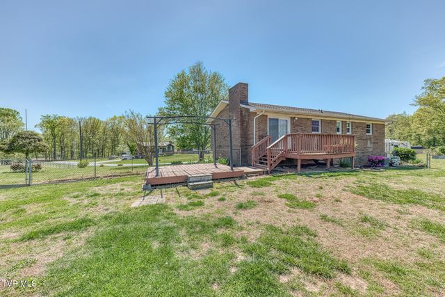 515 Hickory Hills Road, Church Hill, TN 37642