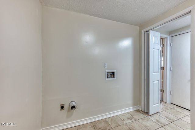 515 Hickory Hills Road, Church Hill, TN 37642