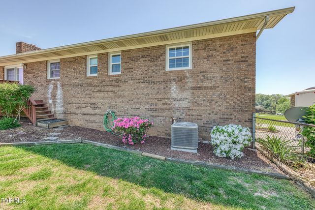 515 Hickory Hills Road, Church Hill, TN 37642