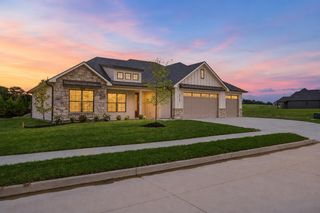 2749 EASLEY CABIN CIR, Columbia, MO 65201