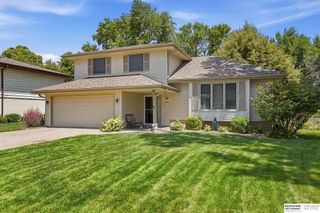 10529 O Street, Omaha, NE 68127