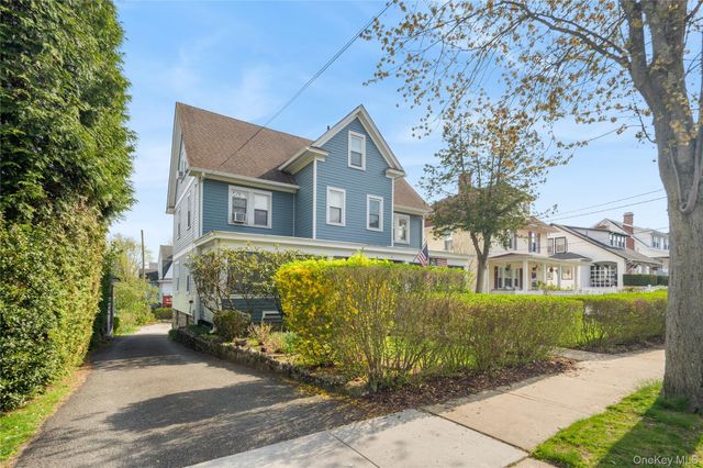 12 Marathon Place, Port Chester, NY 10573