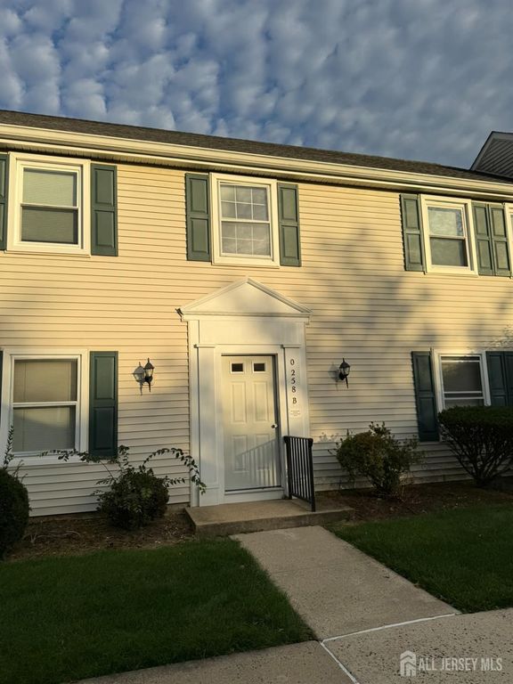 258 Old Nassau Road, Monroe, NJ 08831