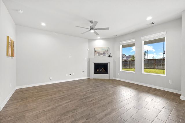 2311 Honey Heights Lane, Fresno, TX 77545