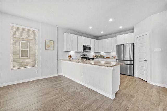 2311 Honey Heights Lane, Fresno, TX 77545