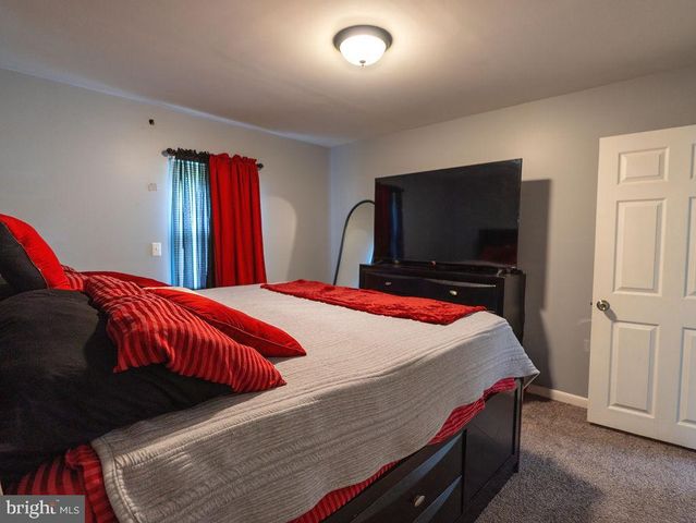 638 S 3RD ST, Millville, NJ 08332