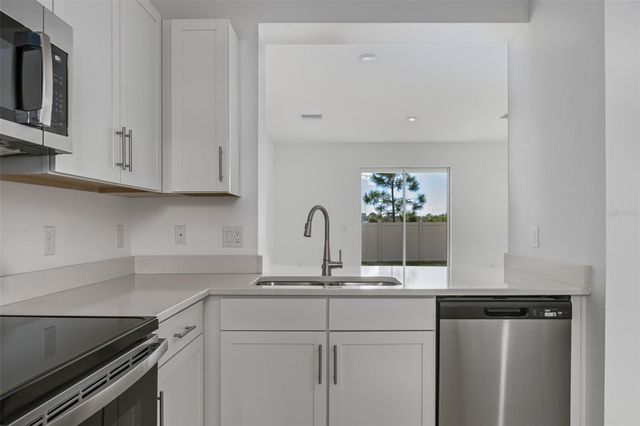 6357 FAIRMONT LANE, Palmetto, FL 34221