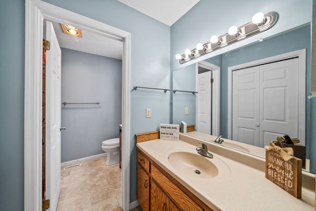 345 Lake Catherine Cir, Crossville, TN 38558