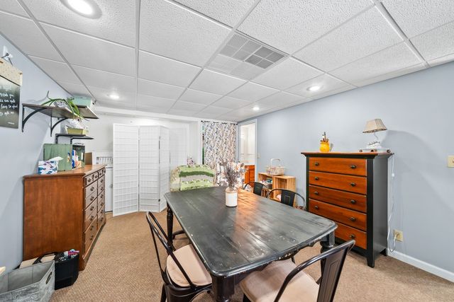 345 Lake Catherine Cir, Crossville, TN 38558