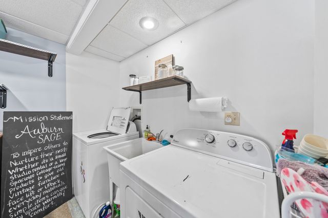 345 Lake Catherine Cir, Crossville, TN 38558