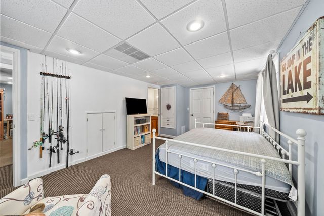 345 Lake Catherine Cir, Crossville, TN 38558