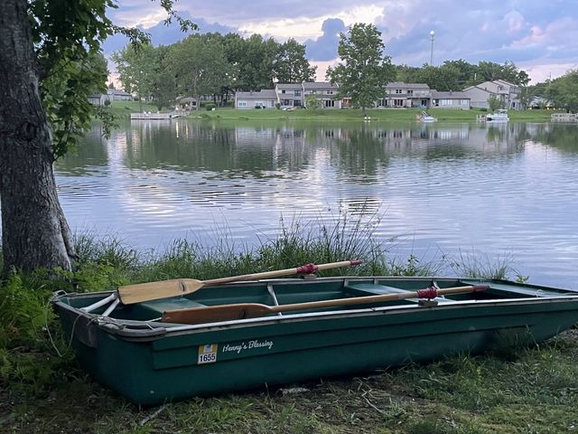 345 Lake Catherine Cir, Crossville, TN 38558