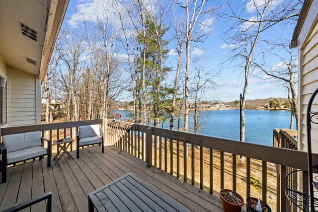 345 Lake Catherine Cir, Crossville, TN 38558