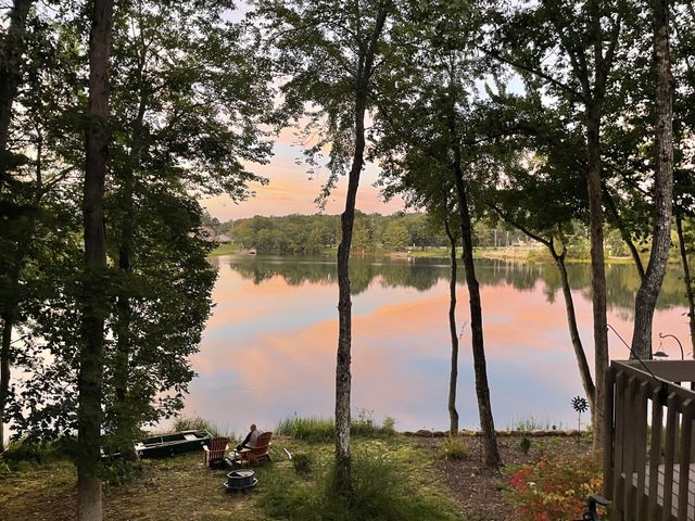 345 Lake Catherine Cir, Crossville, TN 38558