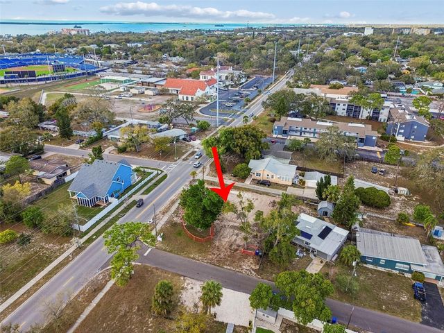 245 MILWAUKEE AVENUE, Dunedin, FL 34698