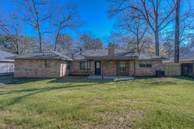 207 Chimney Lane, Haughton, LA 71037