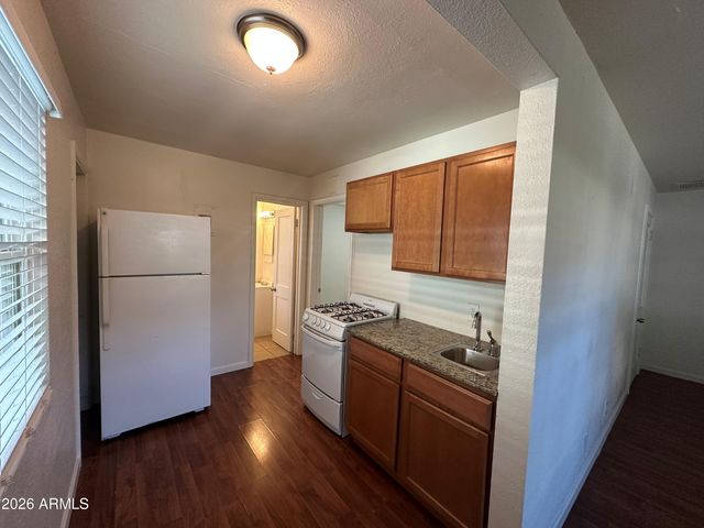 829 N 4TH Avenue 6, Phoenix, AZ 85003