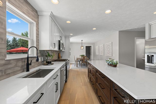 8153 Oldfield Court SE, Byron Center, MI 49315