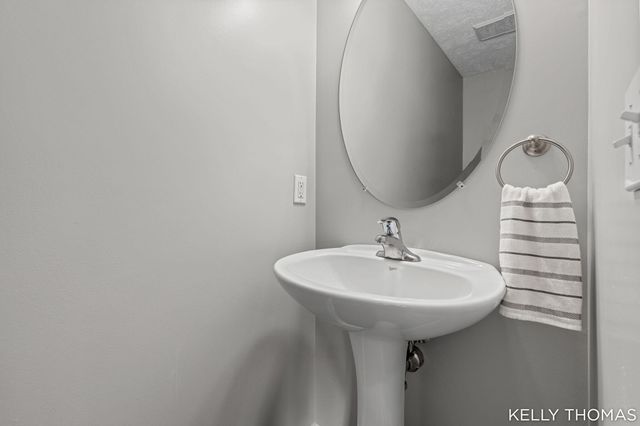 8153 Oldfield Court SE, Byron Center, MI 49315