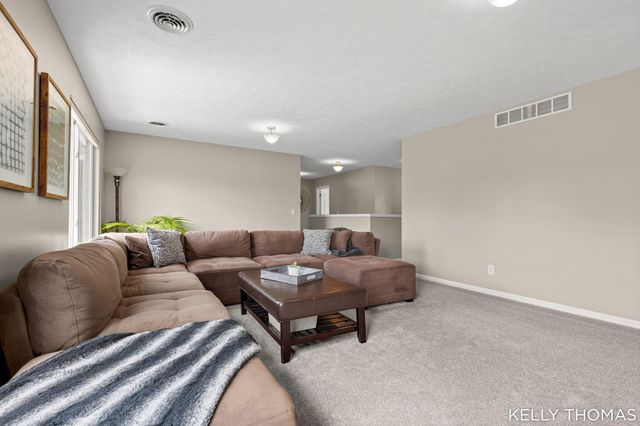 8153 Oldfield Court SE, Byron Center, MI 49315