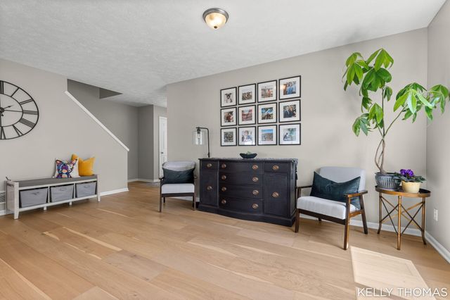 8153 Oldfield Court SE, Byron Center, MI 49315