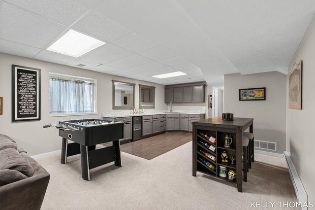 8153 Oldfield Court SE, Byron Center, MI 49315