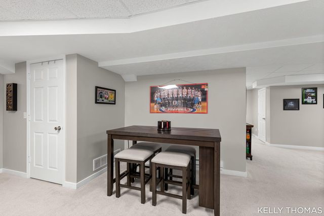 8153 Oldfield Court SE, Byron Center, MI 49315