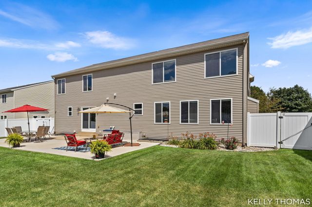 8153 Oldfield Court SE, Byron Center, MI 49315
