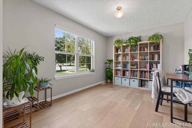 8153 Oldfield Court SE, Byron Center, MI 49315