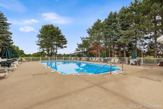 8153 Oldfield Court SE, Byron Center, MI 49315
