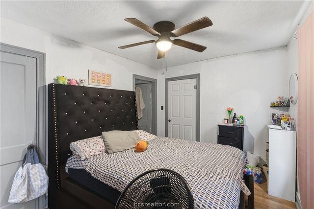 402 Hill Street, Bryan, TX 77803