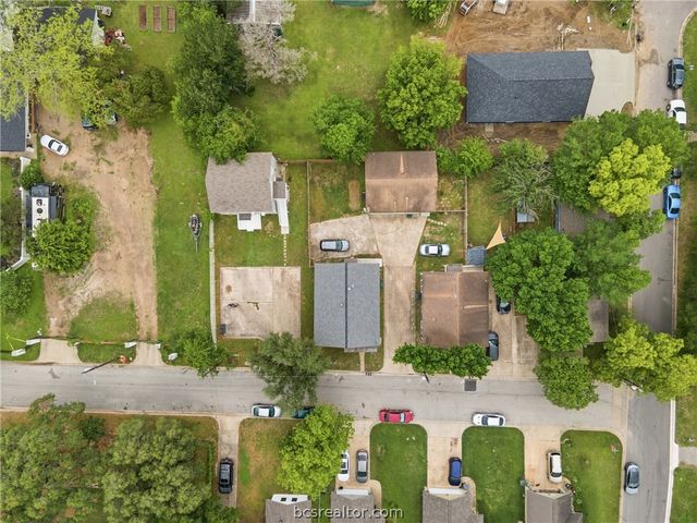 402 Hill Street, Bryan, TX 77803