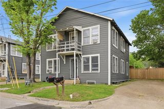 402 Hill Street, Bryan, TX 77803