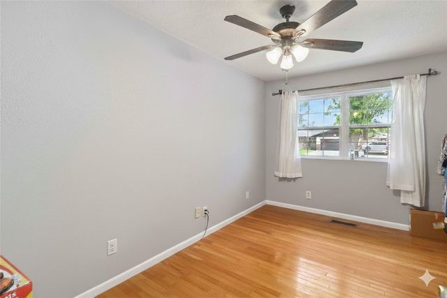 713 Carlton Street, Springdale, AR 72762