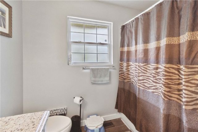 713 Carlton Street, Springdale, AR 72762