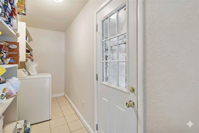 713 Carlton Street, Springdale, AR 72762