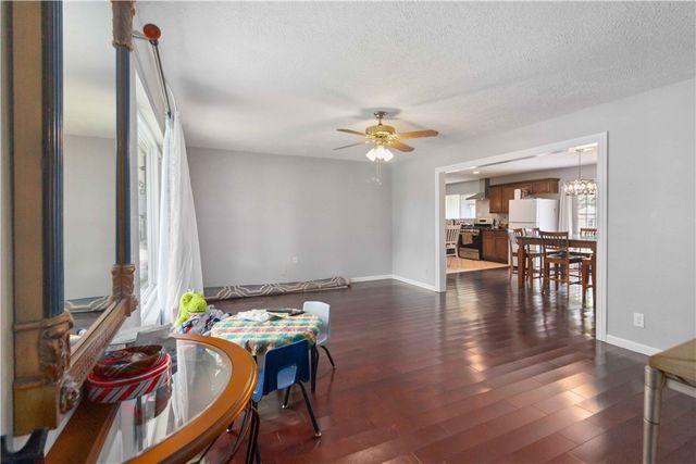 713 Carlton Street, Springdale, AR 72762